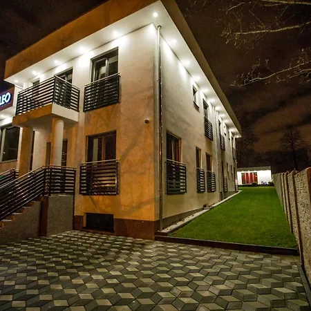 Casa de hóspedes Leo *